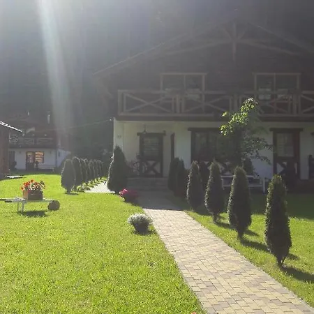U Druziv Polyana (Transcarpathia) Exterior photo