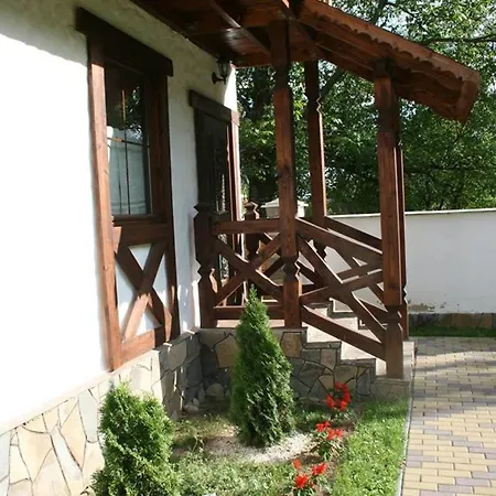 U Druziv Polyana (Transcarpathia) Exterior photo