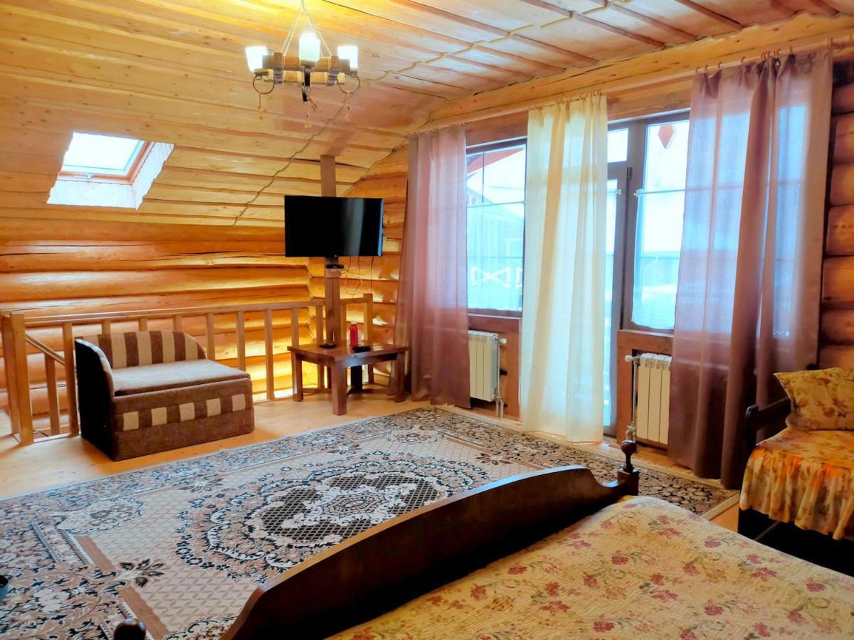U Druziv Guest house Polyana (Transcarpathia)